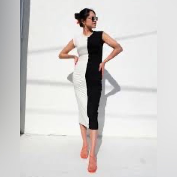 ワンピース PALOMA WOOL Woman Dress White UJ1707 620 m_63ba19e38634cb98df1ff274.jpg